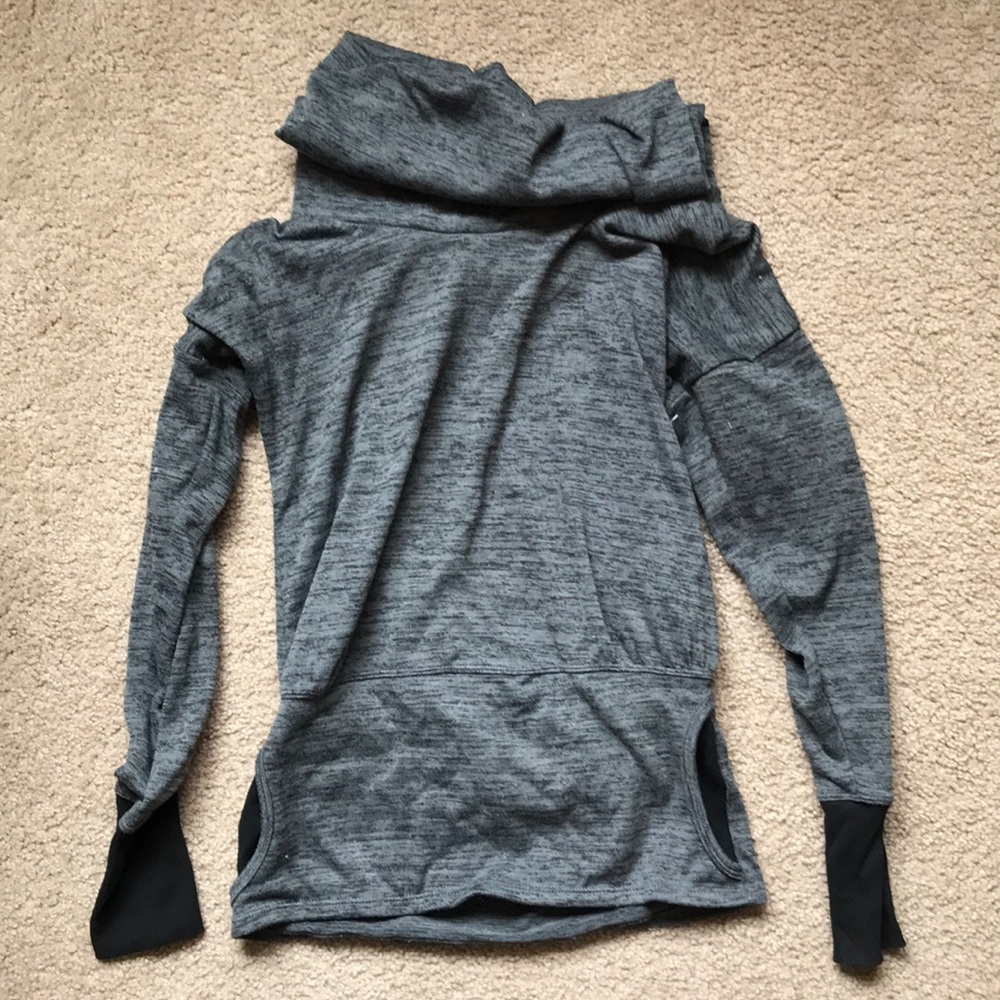 Athleta sweater